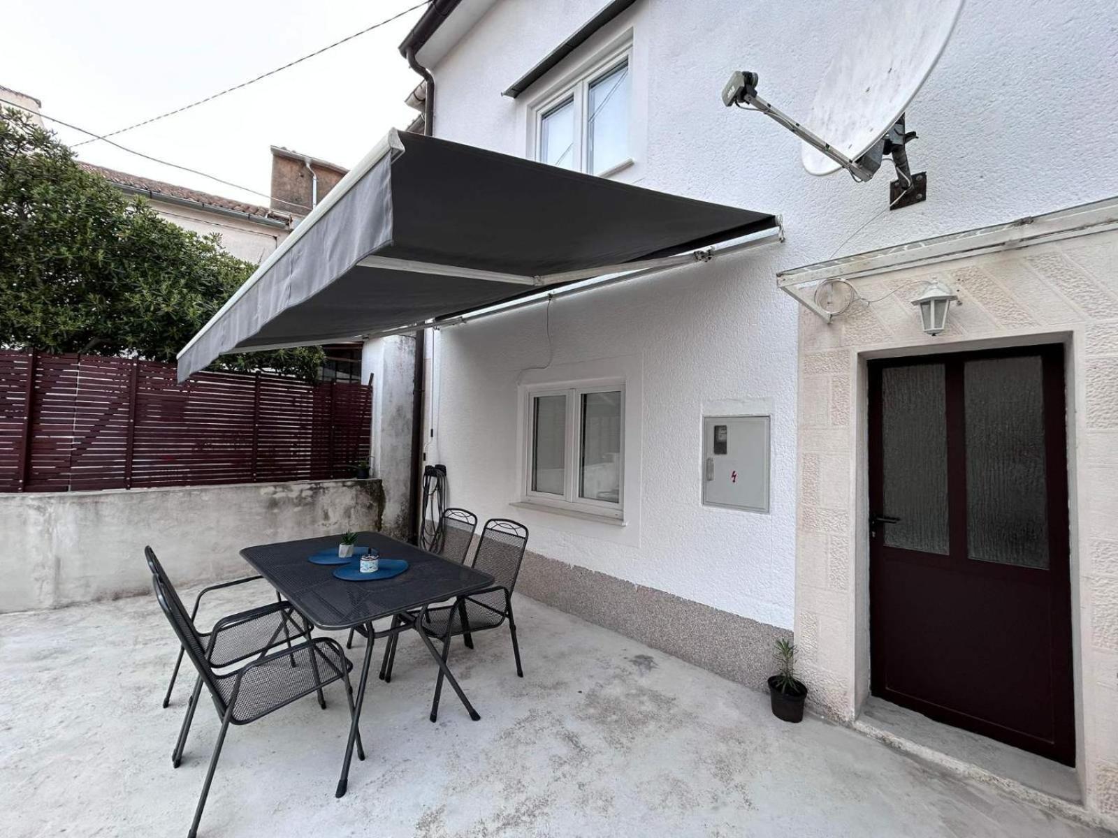 Holiday Home Omišalj Екстериор снимка